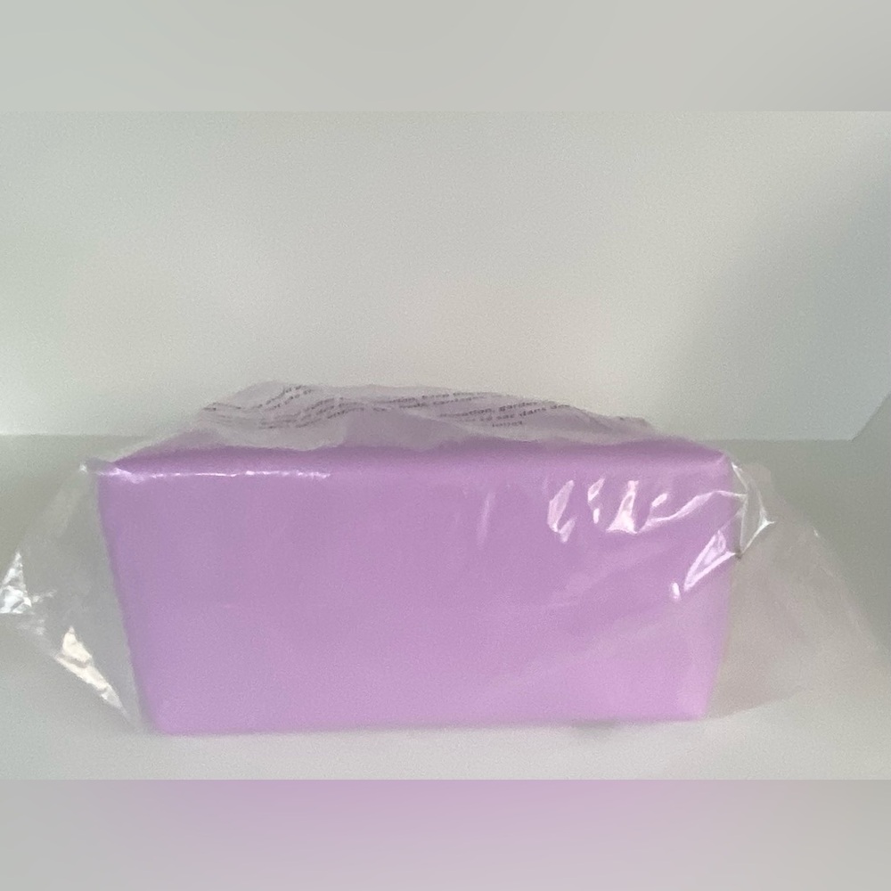 Juicy Couture, So Juicy Cosmetic Bag, Nail-Polish Graphic Design Makeup Case - Picture 5 of 7